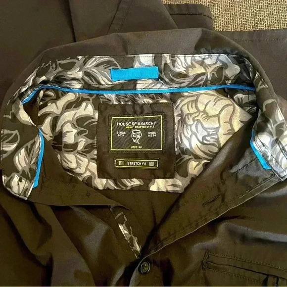 House of Anarchy Stretch Fit Button Up Shirt Black Size M - Picture 2 of 5